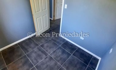 Leon Propiedades vende parcela con casa en sector Cuyuncavi alto, Curacaví.