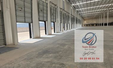 TOLUCA NAVE INDUSTRIAL DENTRO DE PARQUE ZONA AEROPUERTO, 10,691 M2 ANDENES, ALTURA 10 M.