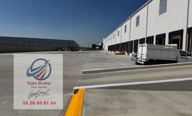 TOLUCA NAVE INDUSTRIAL DENTRO DE PARQUE ZONA AEROPUERTO, 10,691 M2 ANDENES, ALTURA 10 M.