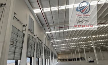 TOLUCA NAVE INDUSTRIAL DENTRO DE PARQUE ZONA AEROPUERTO, 10,691 M2 ANDENES, ALTURA 10 M.