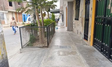 Se Vende Casa Espalda De La Universidad San Luis Gonzaga