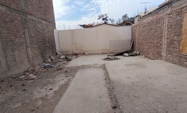 Se Vende Casa Espalda De La Universidad San Luis Gonzaga