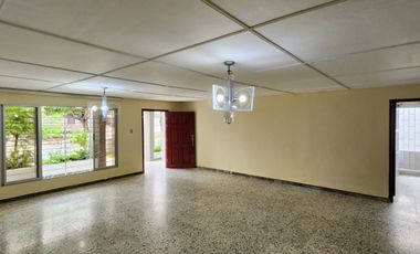 VENDO CASA AREA 590mts, PARA INVERCIONISTAS Y CONSTRUCTORES, BARRIO LA CONCEPCION