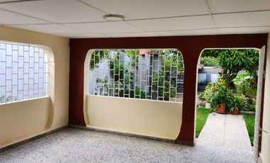 VENDO CASA AREA 590mts, PARA INVERCIONISTAS Y CONSTRUCTORES, BARRIO LA CONCEPCION