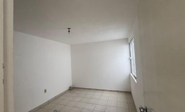 VENTA DE BONITA CASA DE UN SOLO NIVEL EN BARRIO DE SAN JOSE