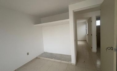 VENTA DE BONITA CASA DE UN SOLO NIVEL EN BARRIO DE SAN JOSE