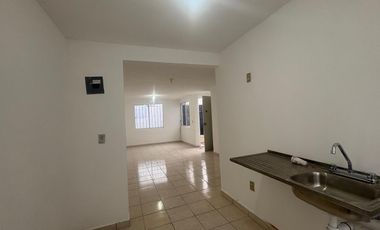 VENTA DE BONITA CASA DE UN SOLO NIVEL EN BARRIO DE SAN JOSE