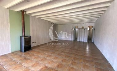 Local Comercial Planta Libre y 2 Baños Excelente Ubicación en Pucón