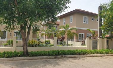 FOR SALE 4 BEDROOMS HOUSE AND LOT IN VILLA CONCHITA SUBD IN BAGO GALLERY
