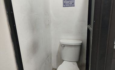 Local Comercial de alquiler en la Ave Juan Tanca Marengo, 525 m2.
