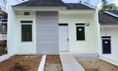 HANYA DI BANDUNG  RUMAH 1 LANTAI TERBAIK BEBAS BANJIR DP HANYA 1 JUTA ALL IN