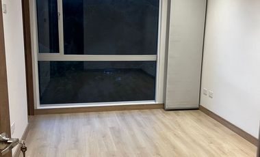 APARTAMENTO HUNGRÍA FRENTE A EXPOFERIAS