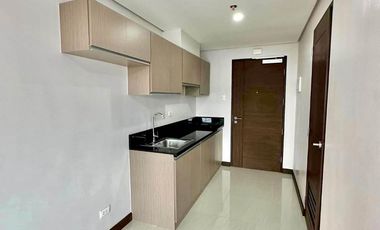 RENT TO OWN CONDO IN BONI, MADALUYONG | STUDIO | AIRBNB READY | PIONEER STREET