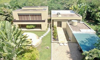 CASA CAMPESTRE EN VENTA EN MESA DE YEGUAS (ANAPOIMA)