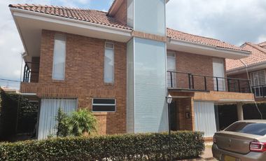 CASA EN VENTA EN CAJICÁ (CHUNTAME)