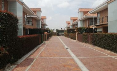 CASA EN VENTA EN CAJICÁ (CHUNTAME)