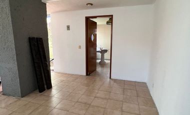 Casa en Renta Frente Al Parque Bicentenario, Álamos I, Toluca