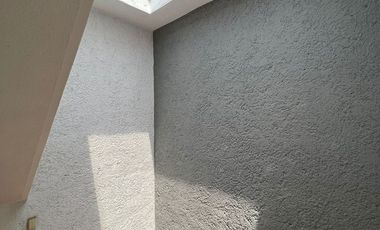 Casa en Renta Frente Al Parque Bicentenario, Álamos I, Toluca