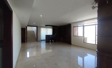 Apartamento en arriendo en Alto Prado.