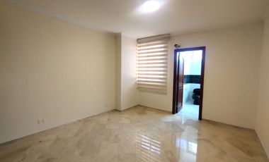 Apartamento en arriendo en Alto Prado.