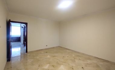 Apartamento en arriendo en Alto Prado.