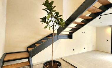 Venta de casa  en  El Olivar, Altozano Morelia.