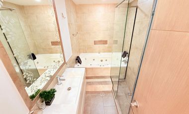 Apartamento amoblado en Laureles Con Jacuzzi de 2 habitaciones