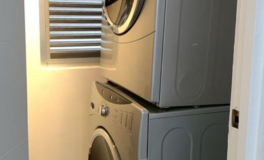 Penthouse Hermoso, Amueblado, 2 plantas (Servicios: Internet, Teléfono y Gas)