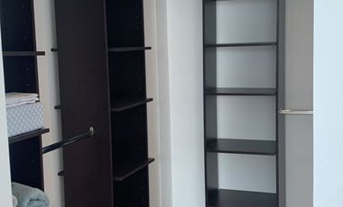 Penthouse Hermoso, Amueblado, 2 plantas (Servicios: Internet, Teléfono y Gas)