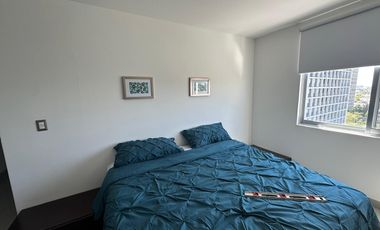 Penthouse Hermoso, Amueblado, 2 plantas (Servicios: Internet, Teléfono y Gas)