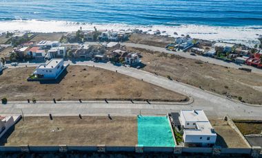 Punta Piedra Lot with Ocean Views – Location, Lifestyle and Value