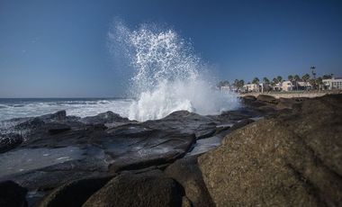 Punta Piedra Lot with Ocean Views – Location, Lifestyle and Value