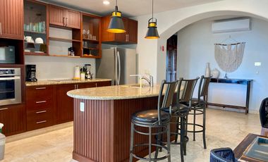 Lujoso Penthouse frente al Mar en Mahahual con Roof Top Privado