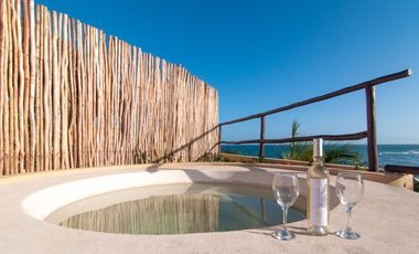 Lujoso Penthouse frente al Mar en Mahahual con Roof Top Privado