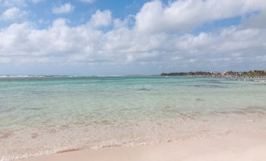 Lujoso Penthouse frente al Mar en Mahahual con Roof Top Privado