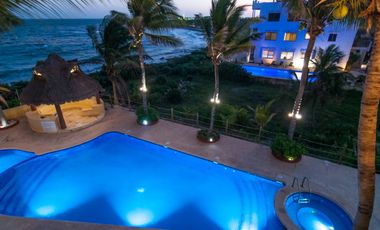 Lujoso Penthouse frente al Mar en Mahahual con Roof Top Privado