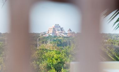 Lujoso Penthouse frente al Mar en Mahahual con Roof Top Privado