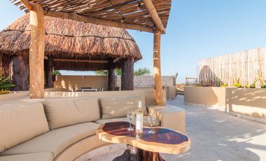 Lujoso Penthouse frente al Mar en Mahahual con Roof Top Privado
