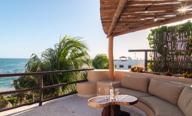 Lujoso Penthouse frente al Mar en Mahahual con Roof Top Privado
