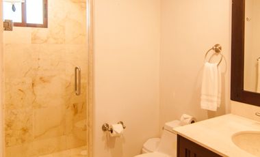Lujoso Penthouse frente al Mar en Mahahual con Roof Top Privado
