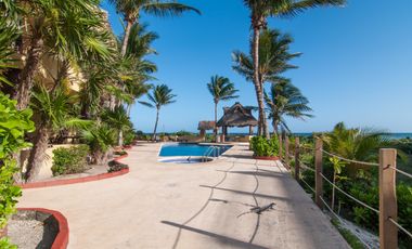 Lujoso Penthouse frente al Mar en Mahahual con Roof Top Privado