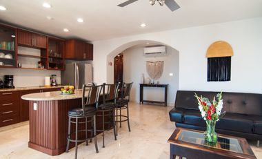 Lujoso Penthouse frente al Mar en Mahahual con Roof Top Privado