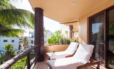 Lujoso Penthouse frente al Mar en Mahahual con Roof Top Privado
