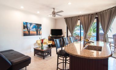 Lujoso Penthouse frente al Mar en Mahahual con Roof Top Privado