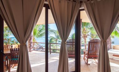 Lujoso Penthouse frente al Mar en Mahahual con Roof Top Privado