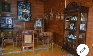 Jual rumah  kayu dan  klasik dekat kota yogyakarta