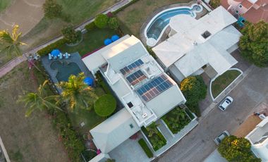 Lujosa Residencia en el Campo de Golf de El Cid, Mazatlán