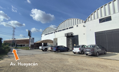 Bodega a 100 m. de Av. Huayacán
