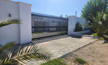 Se vende hermosa casa en Parcelacion El Llano, Rengo