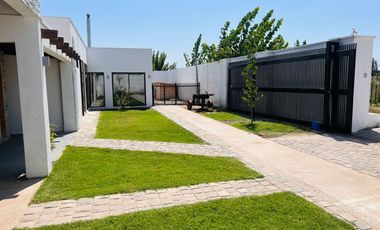 Se vende hermosa casa en Parcelacion El Llano, Rengo